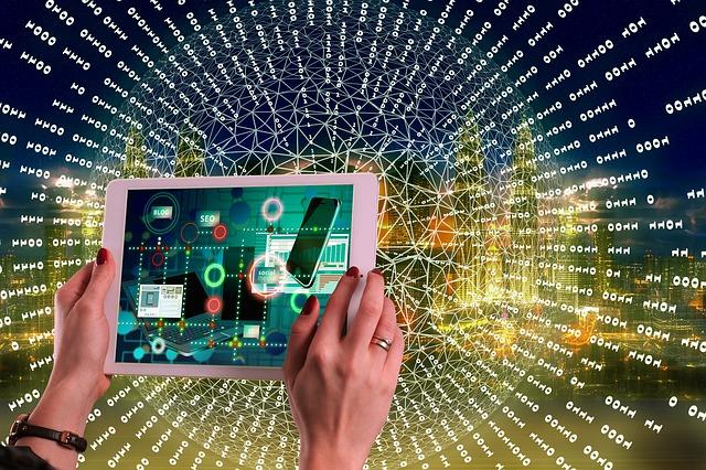 Consistency and Adaptability in a Dynamic Online World